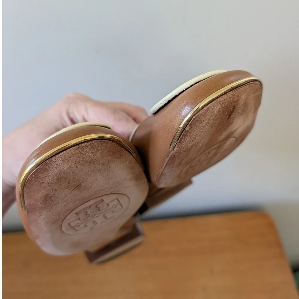 Tory Burch Tan Leather Ballet Flats Logo Medallion Size 10M